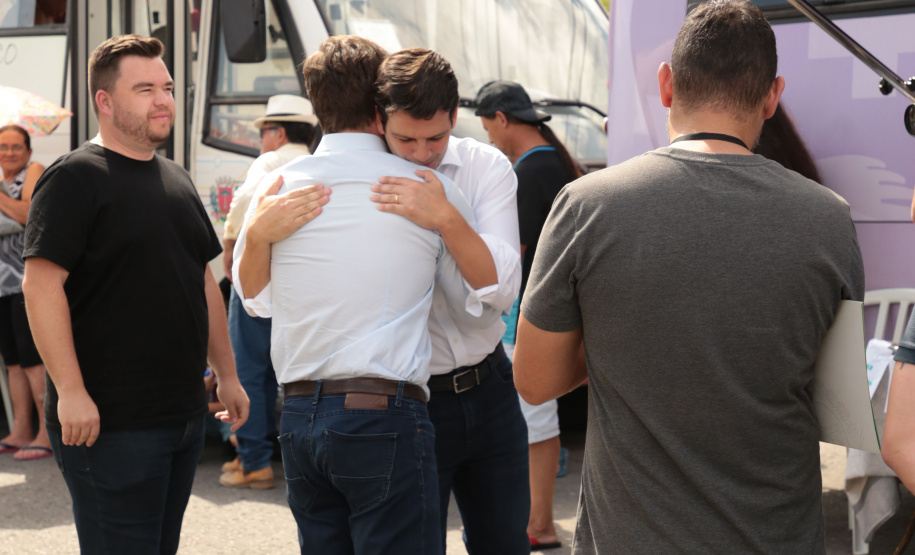 Ação integrada leva cidadania e serviços públicos para o bairro Uberaba em Curitiba