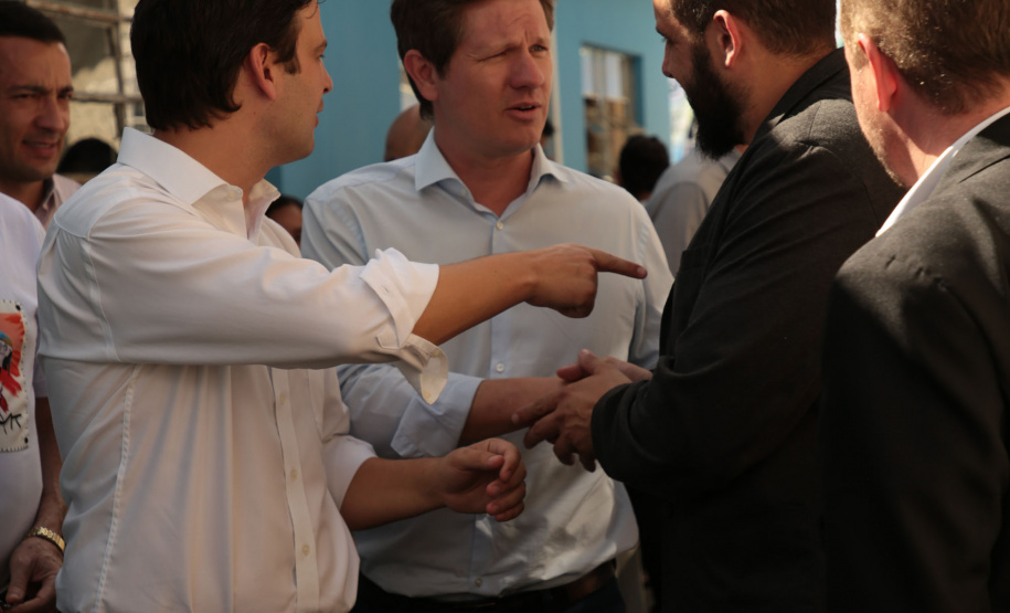 Ação integrada leva cidadania e serviços públicos para o bairro Uberaba em Curitiba