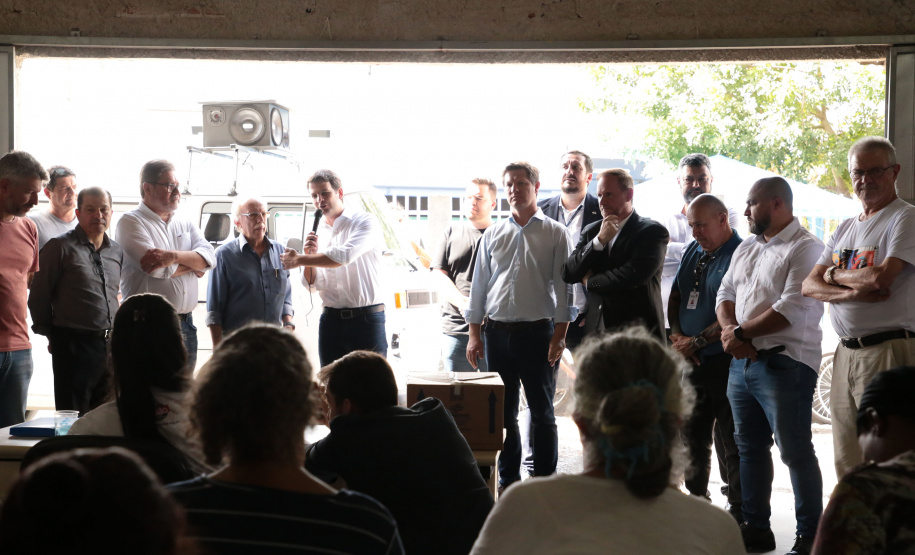 Ação integrada leva cidadania e serviços públicos para o bairro Uberaba em Curitiba