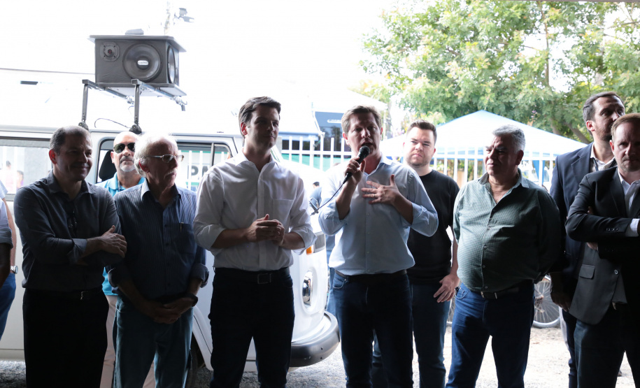 Ação integrada leva cidadania e serviços públicos para o bairro Uberaba em Curitiba