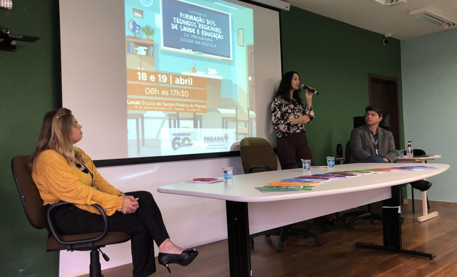 Técnicos da saúde e da educação recebem capacitação para fortalecer o Programa Saúde na Escola