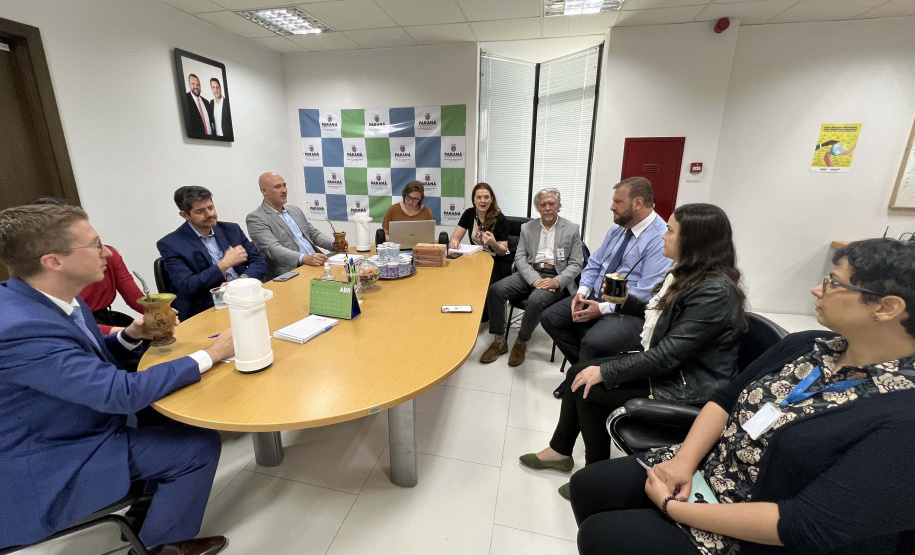 Comitiva do Rio Grande do Sul conhece programas da assistência social e Nossa Gente Paraná