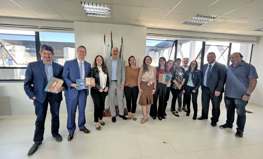 Comitiva do Rio Grande do Sul conhece programas da assistência social e Nossa Gente Paraná