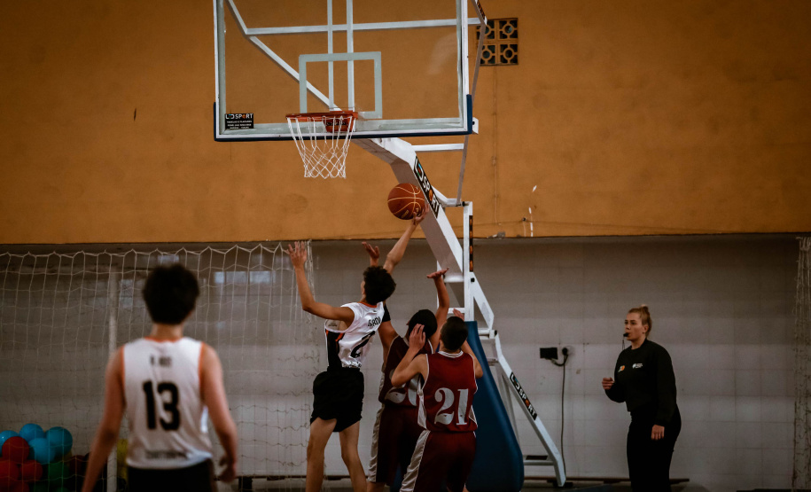 Participantes de jogos escolares e universitários terão abono de faltas no período de competições