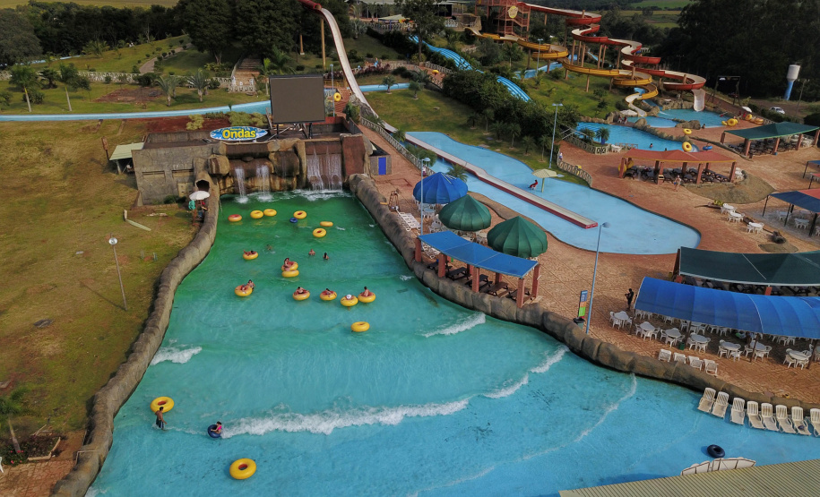 Turismo avança 1,9% no Paraná em fevereiro, melhor resultado do Sul e acima da média nacional