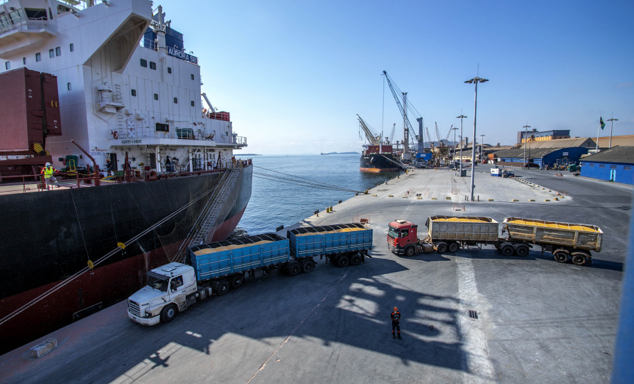 Paraná registra o maior crescimento do Brasil nas exportações no 1º trimestre de 2023