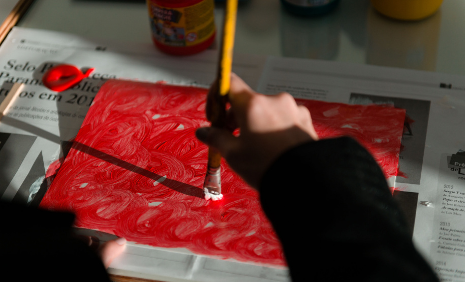 MON promove atividades para profissionais da educação