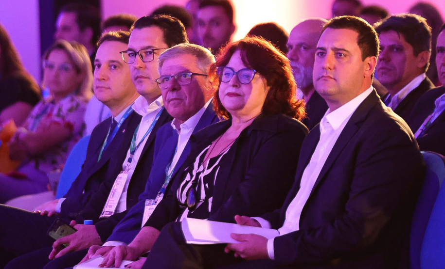 Governador discute sobre o programa Casa Fácil Paraná, cujo modelo pode ser replicado em nível nacional