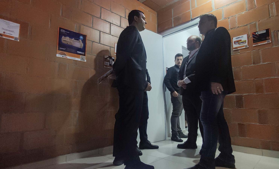 Governador discute sobre o programa Casa Fácil Paraná, cujo modelo pode ser replicado em nível nacional