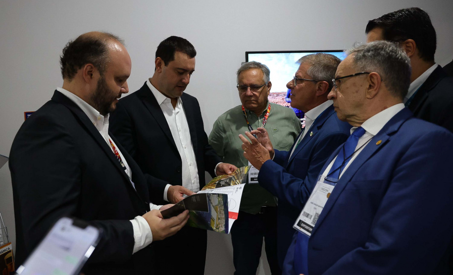 Governador discute sobre o programa Casa Fácil Paraná, cujo modelo pode ser replicado em nível nacional