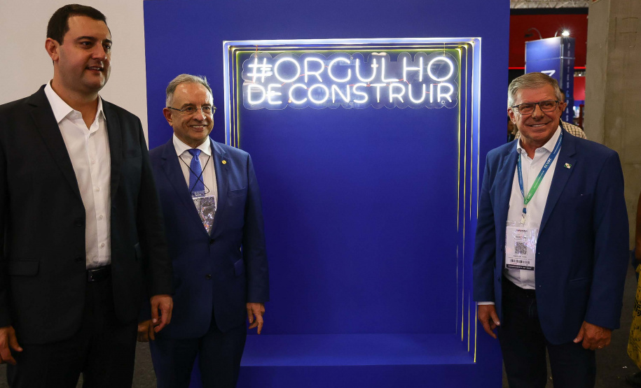 Governador discute sobre o programa Casa Fácil Paraná, cujo modelo pode ser replicado em nível nacional