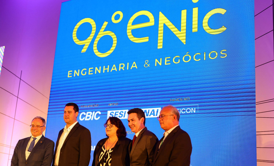 Governador discute sobre o programa Casa Fácil Paraná, cujo modelo pode ser replicado em nível nacional