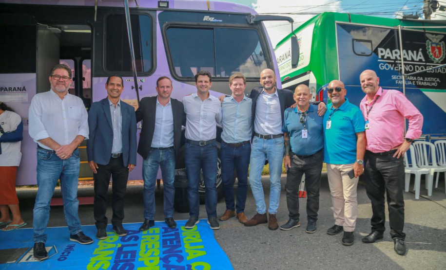 Ação integrada leva cidadania e serviços públicos para o bairro Uberaba em Curitiba