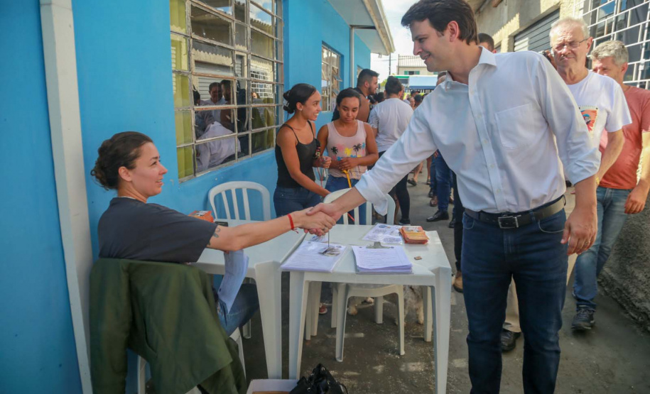 Ação integrada leva cidadania e serviços públicos para o bairro Uberaba em Curitiba