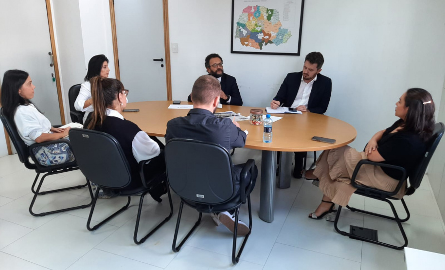 SEJU e Fomento Paraná iniciam conversas por política de crédito a migrantes