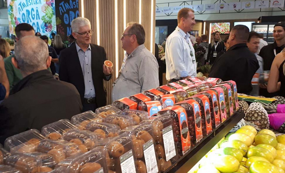 O vice-governador Darci Piana e o secretário da Agricultura, Norberto Ortigara, participaram da abertura da ExpoApras 2023