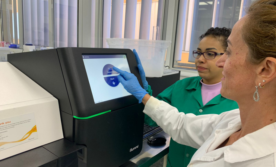 Para entender a doença, Paraná recebe treinamento de sequenciamento de genoma de chikungunya