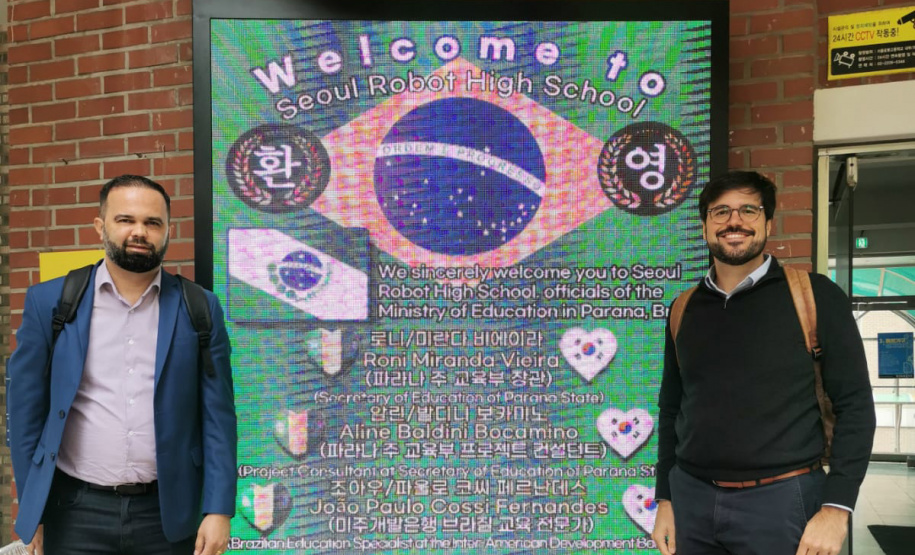 Na Coreia do Sul, secretário da Educação conhece tecnologias educacionais e soluções para o ensino profissionalizante