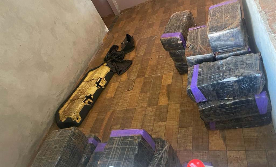 Polícia Militar apreende 1,5 tonelada de droga e munições no Oeste