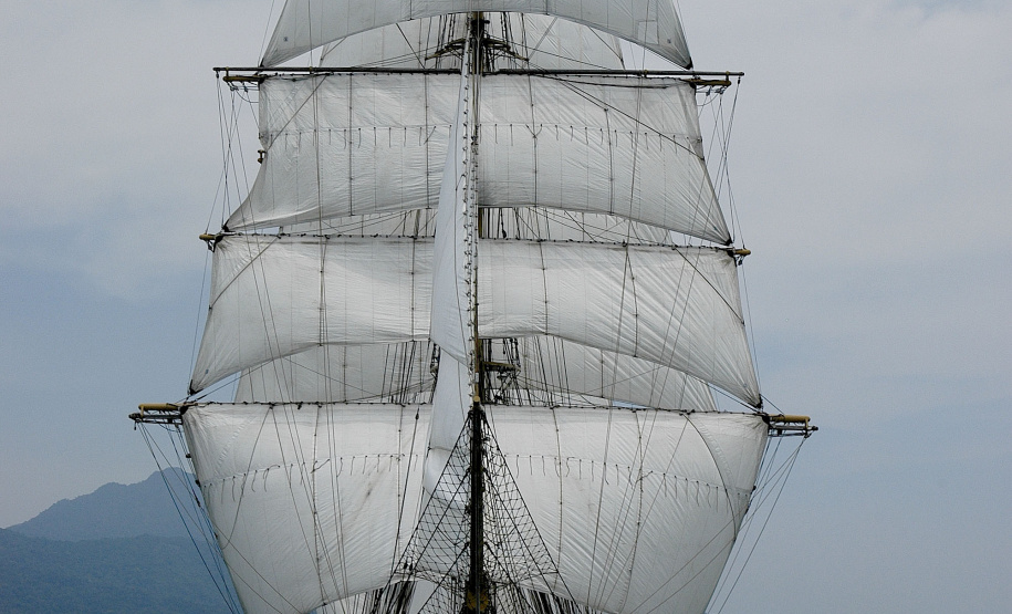 Marinha do Brasil e Portos do Paraná convidam para visitação ao veleiro Cisne Branco