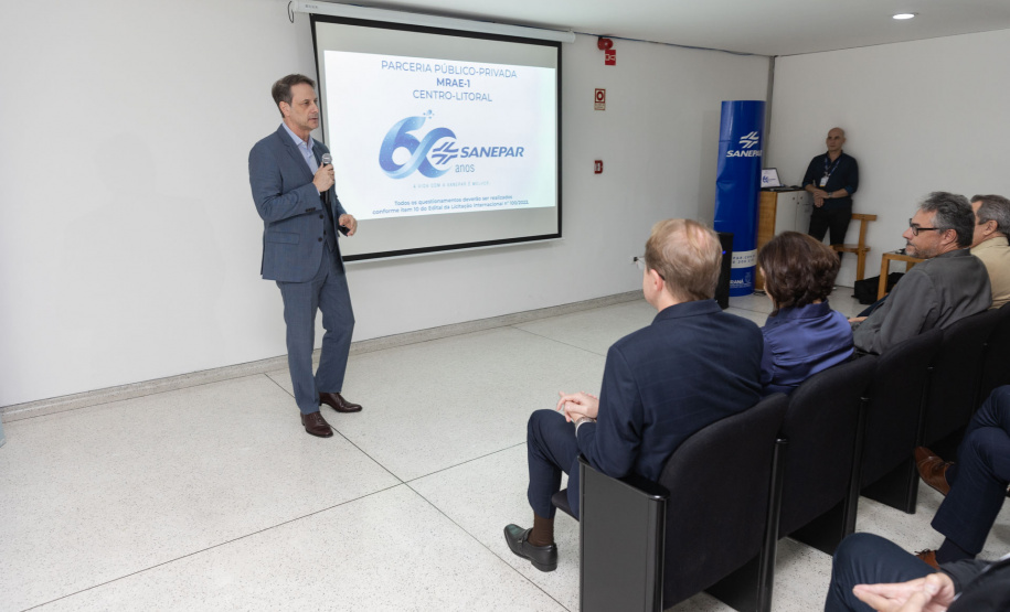 Sanepar apresenta PPP para esgotamento sanitário ao setor de engenharia