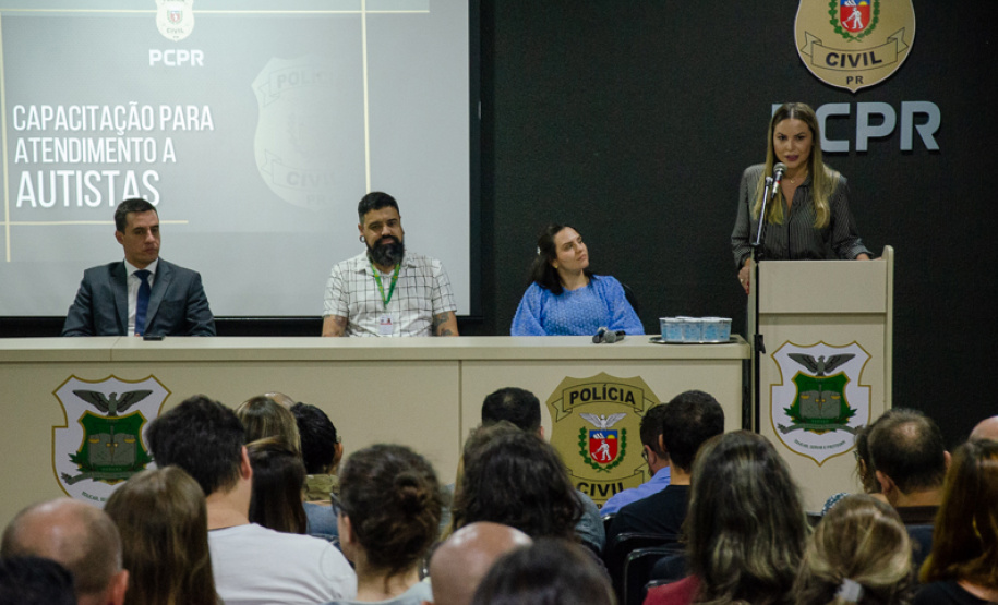 PCPR promove palestra de capacitação para atendimento a autistas