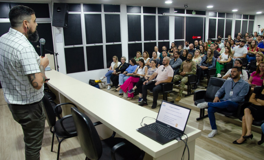 PCPR promove palestra de capacitação para atendimento a autistas