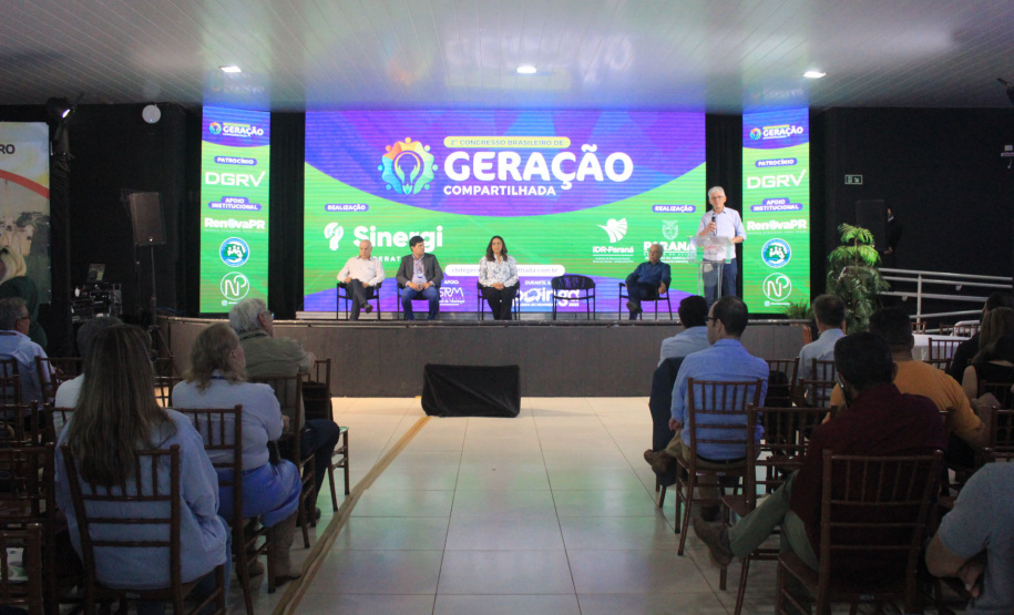 Governo trabalha pela sustentabilidade na geração de energia, diz secretário