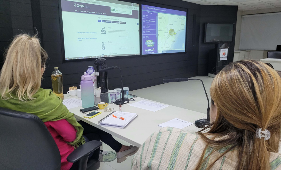Técnicos do Instituto Água e Terra e do Banco Mundial se reuniram nesta quarta-feira (10) no Palácio das Araucárias para avançar no programa i9 Ambiental.