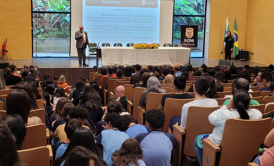 PCPR realiza palestras para mais de 2 mil pessoas sobre crimes virtuais e polícia judiciária nos últimos 15 dias