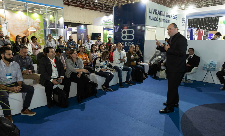 Lançamento do segundo edital de startups no Congresso da ABES