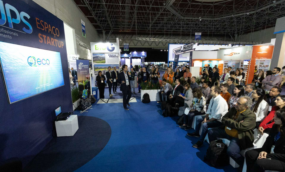 Lançamento do segundo edital de startups no Congresso da ABES