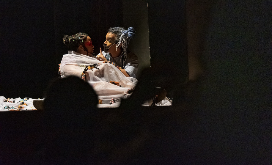 Musical Itan e Tal volta ao Guairinha no mês de maio pelo projeto Crianças no Teatro