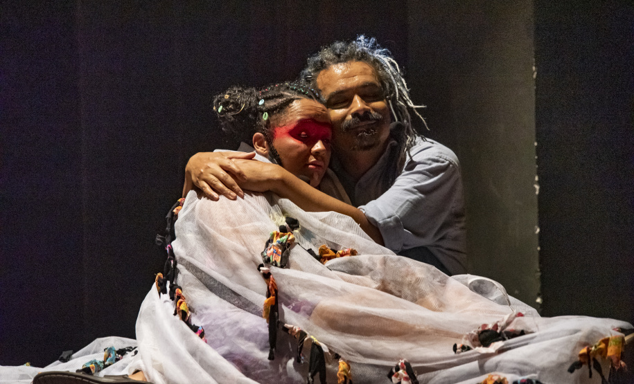 Musical Itan e Tal volta ao Guairinha no mês de maio pelo projeto Crianças no Teatro