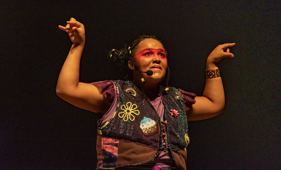 Musical Itan e Tal volta ao Guairinha no mês de maio pelo projeto Crianças no Teatro