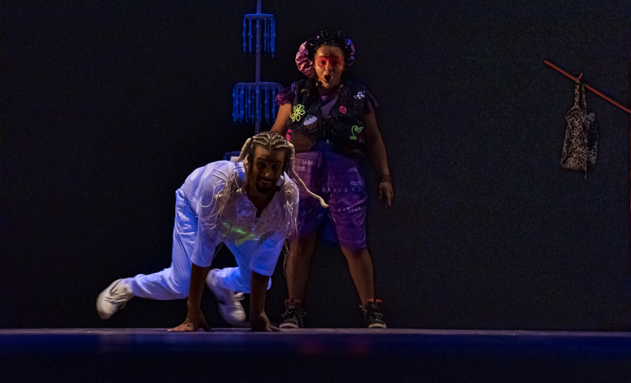 Musical Itan e Tal volta ao Guairinha no mês de maio pelo projeto Crianças no Teatro