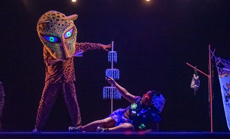 Musical Itan e Tal volta ao Guairinha no mês de maio pelo projeto Crianças no Teatro