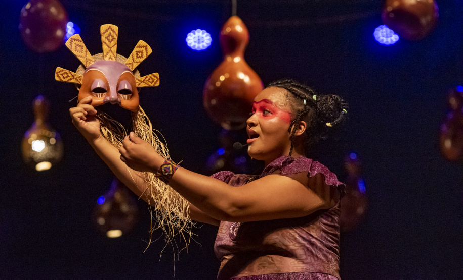 Musical Itan e Tal volta ao Guairinha no mês de maio pelo projeto Crianças no Teatro