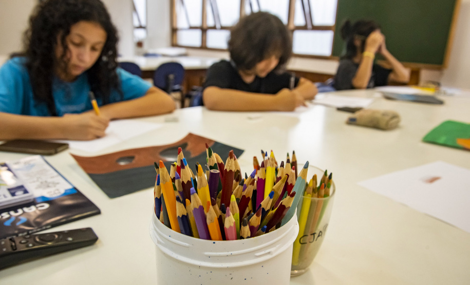 Centro Juvenil de Artes Plásticas abre 4º Concurso Paranaense de Desenho, celebrando os 70 anos da instituição