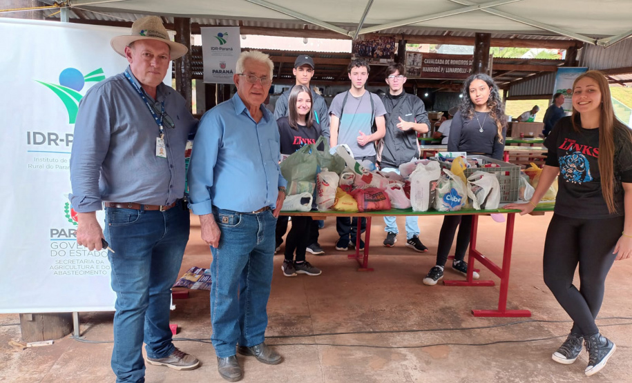 Após reunir centenas de pessoas em Campo Mourão, Caminhadas na Natureza segue para Ortigueira