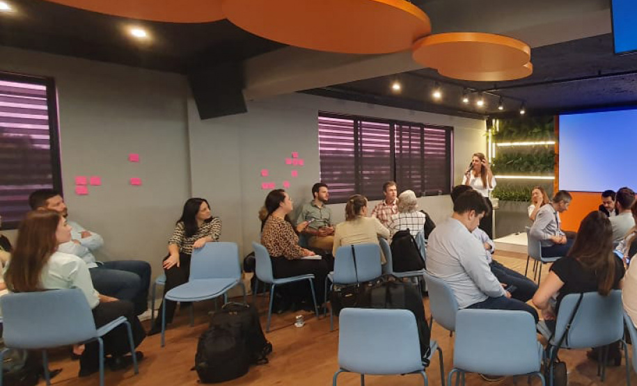 BRDE Labs promove workshop sobre liderança para empresas participantes do programa