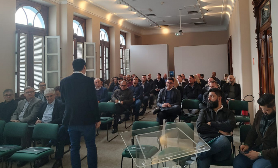 BRDE apresenta linhas do Banco Verde e créditos atualizados para consultores do Paraná