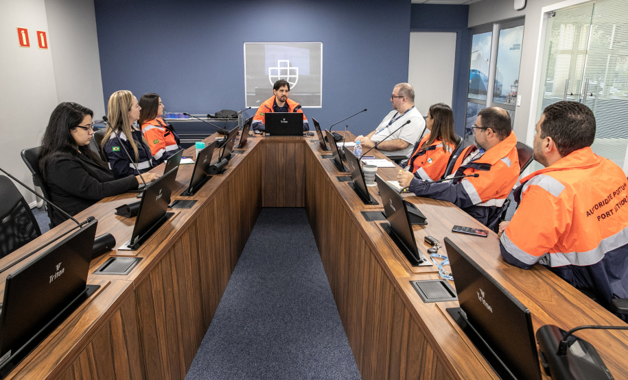 Portos do Paraná cria comitê de inovação de olho na modernização do setor