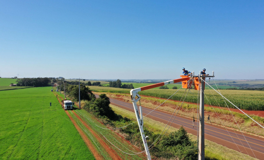 Infraestrutura elétrica do Oeste do PR vai receber mais de R$ 1 bilhão em investimentos nos próximos três anos