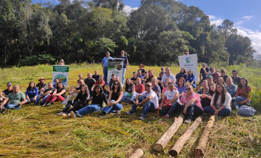 IDR-Paraná investe em projeto para manter o jovem no campo