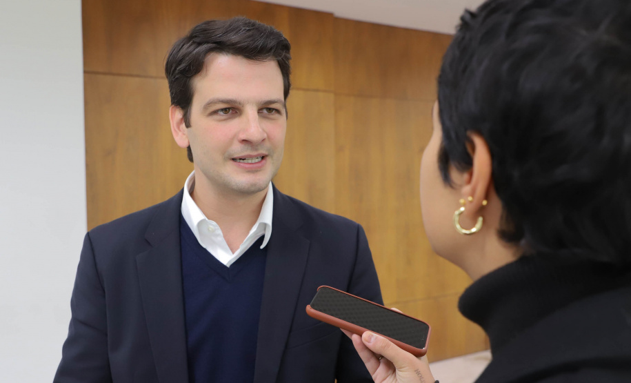 ASFALTO NOVO VIDA NOVA