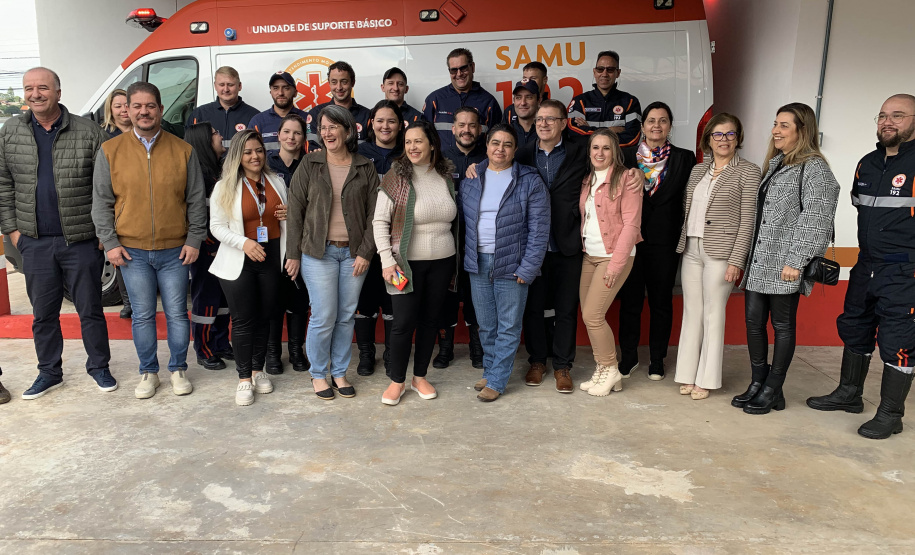 O Governo do Estado, por meio da Secretaria de Estado da Saúde (Sesa), inaugurou nesta segunda-feira (29), em Laranjeiras do Sul, na Região Centro-Oeste do Paraná, uma base do Serviço de Atendimento Móvel de Urgência (Samu)