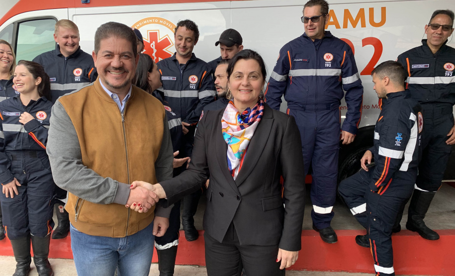 O Governo do Estado, por meio da Secretaria de Estado da Saúde (Sesa), inaugurou nesta segunda-feira (29), em Laranjeiras do Sul, na Região Centro-Oeste do Paraná, uma base do Serviço de Atendimento Móvel de Urgência (Samu)