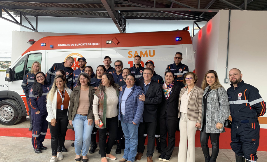 O Governo do Estado, por meio da Secretaria de Estado da Saúde (Sesa), inaugurou nesta segunda-feira (29), em Laranjeiras do Sul, na Região Centro-Oeste do Paraná, uma base do Serviço de Atendimento Móvel de Urgência (Samu)