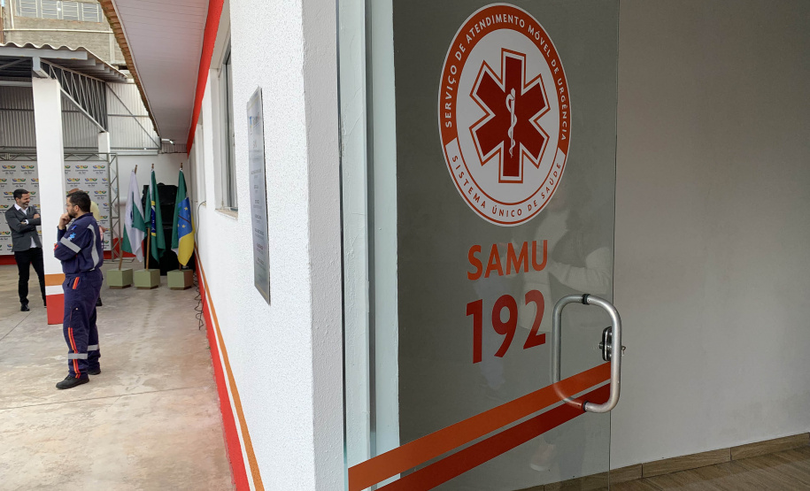 O Governo do Estado, por meio da Secretaria de Estado da Saúde (Sesa), inaugurou nesta segunda-feira (29), em Laranjeiras do Sul, na Região Centro-Oeste do Paraná, uma base do Serviço de Atendimento Móvel de Urgência (Samu)